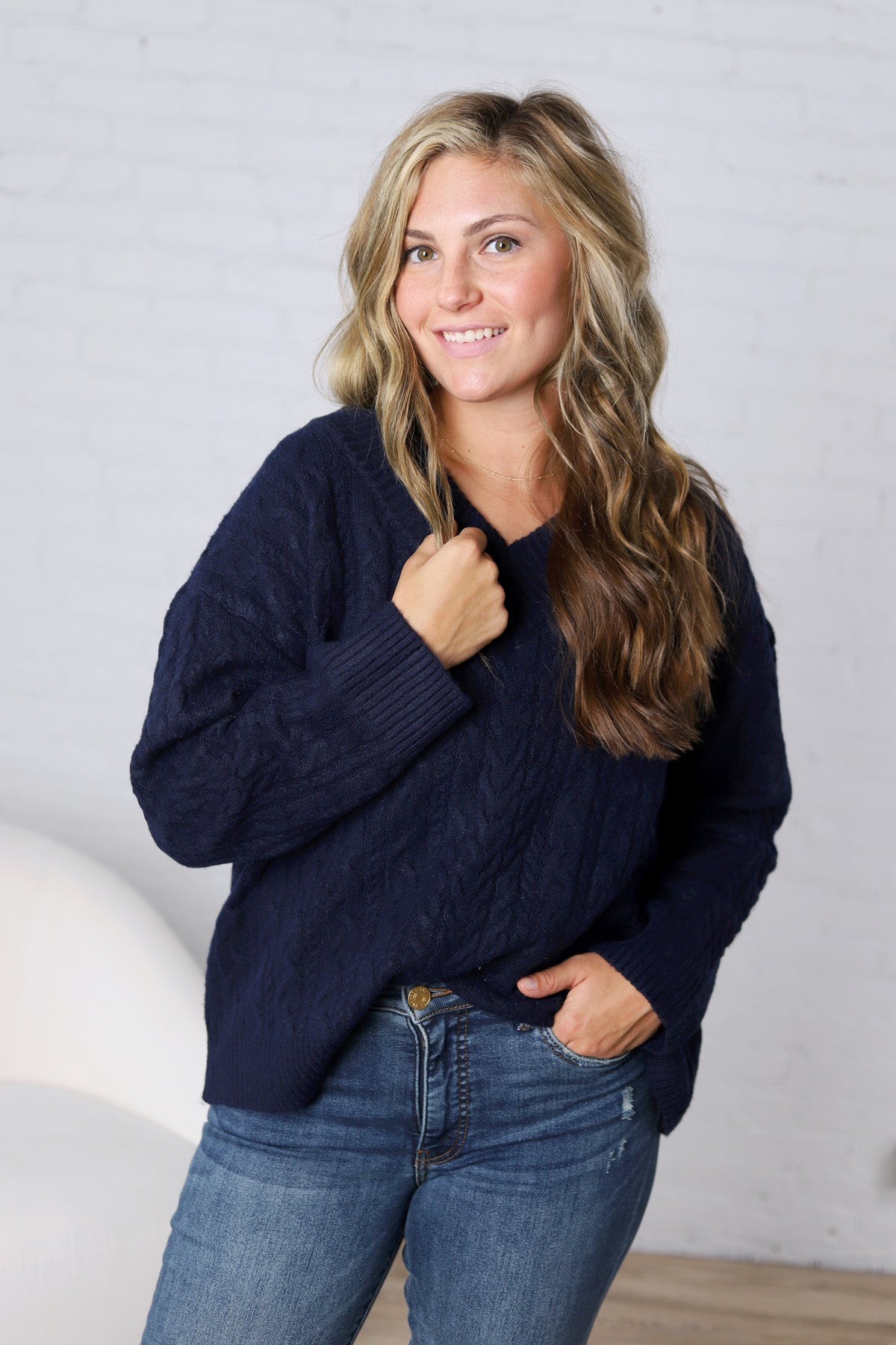 Finlee V-Neck Cable Knit Sweater - Navy