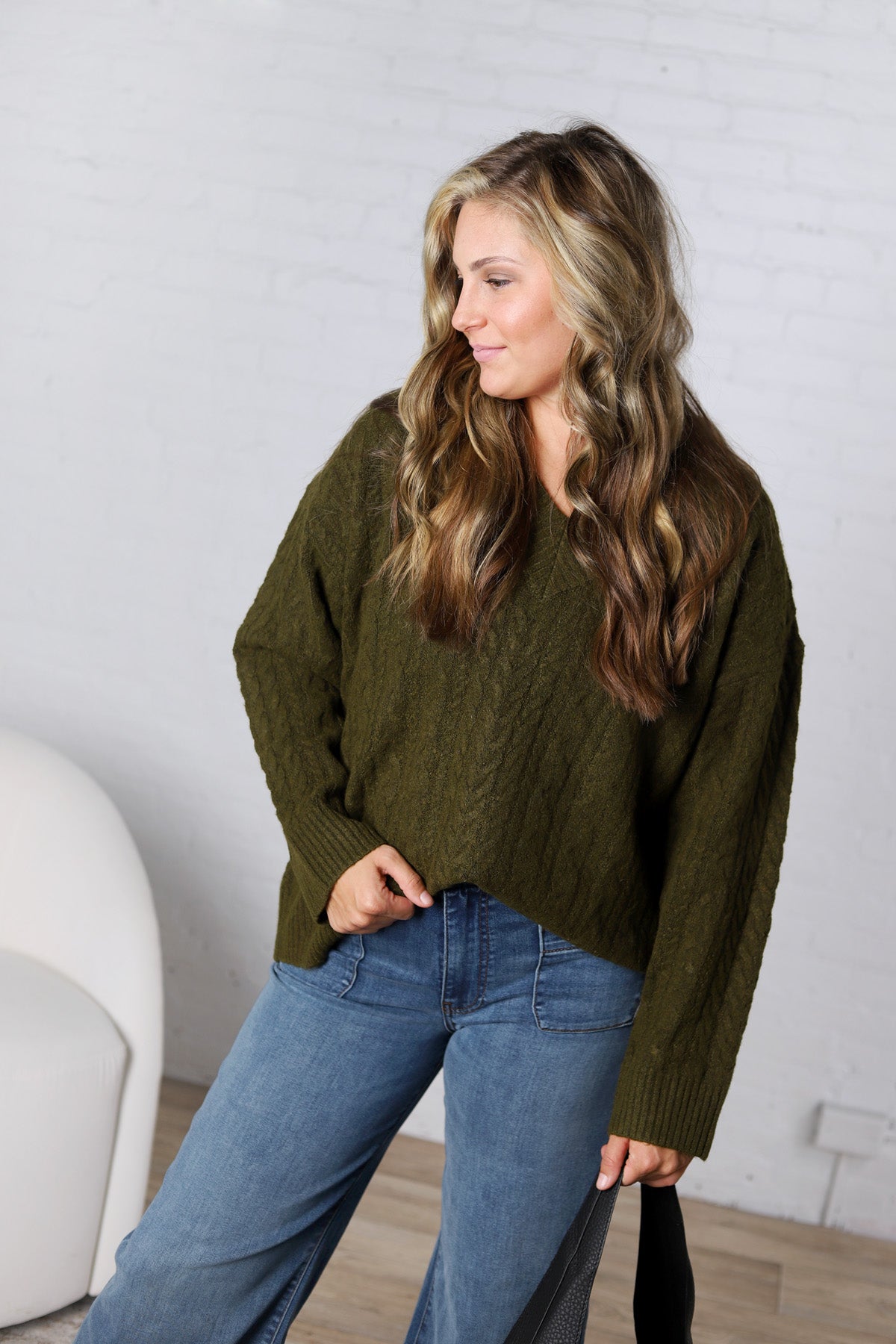Finlee V-Neck Cable Knit Sweater - Olive