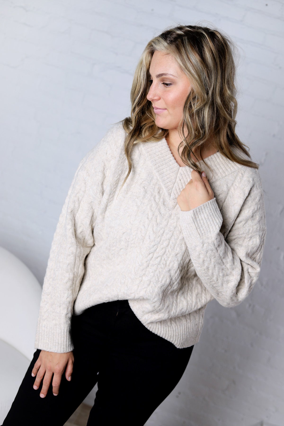 Finlee V-Neck Cable Knit Sweater - Taupe FINAL SALE