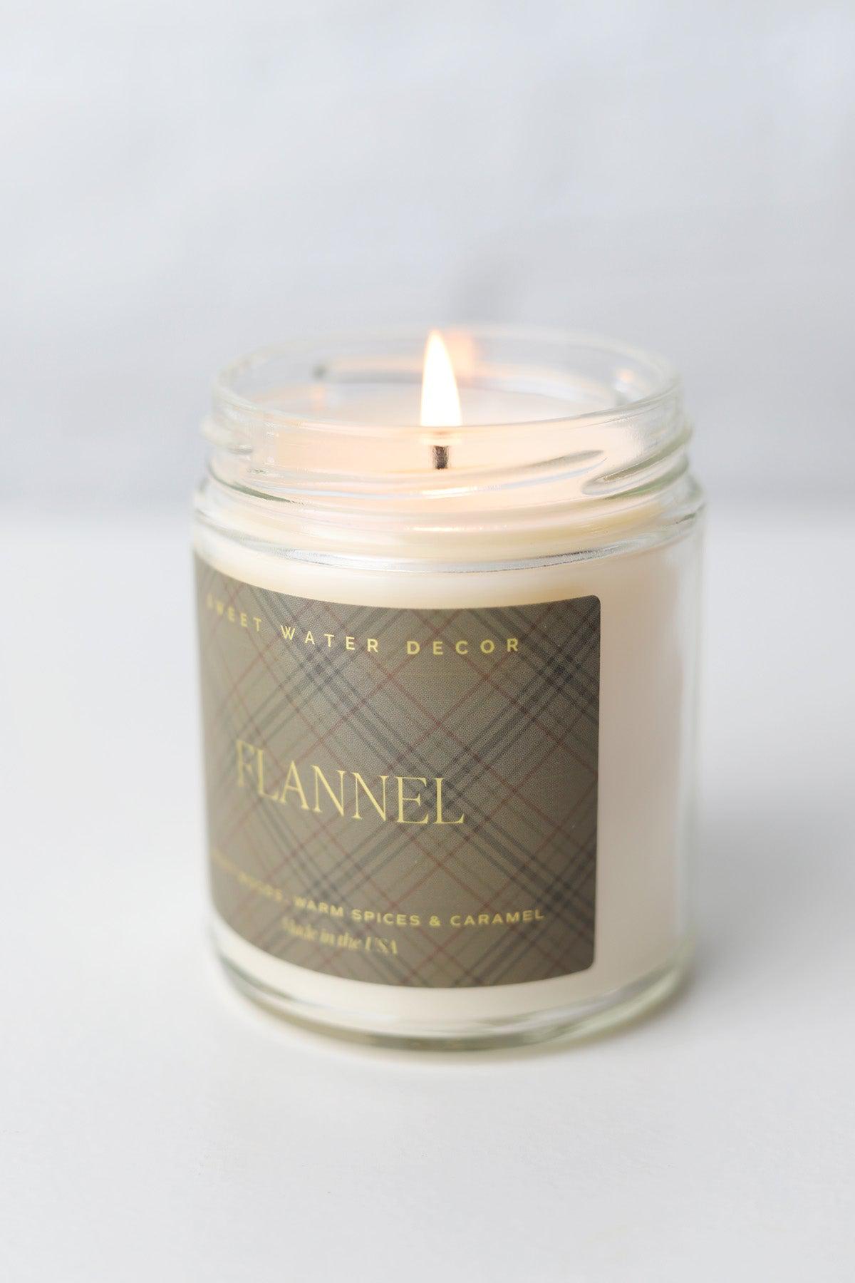 Flannel 9 Oz Soy Candle - Gold Foil