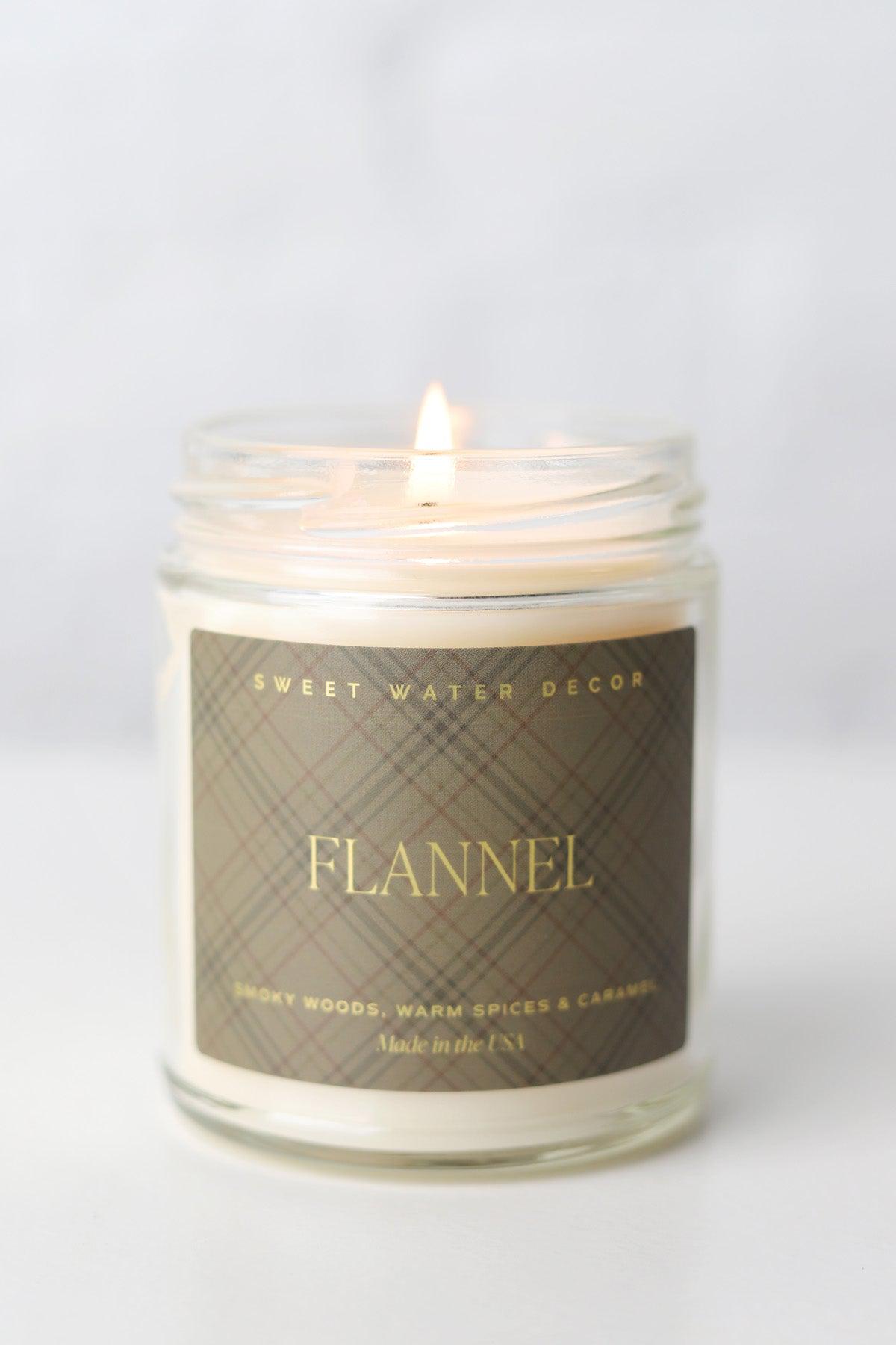 Flannel 9 Oz Soy Candle - Gold Foil