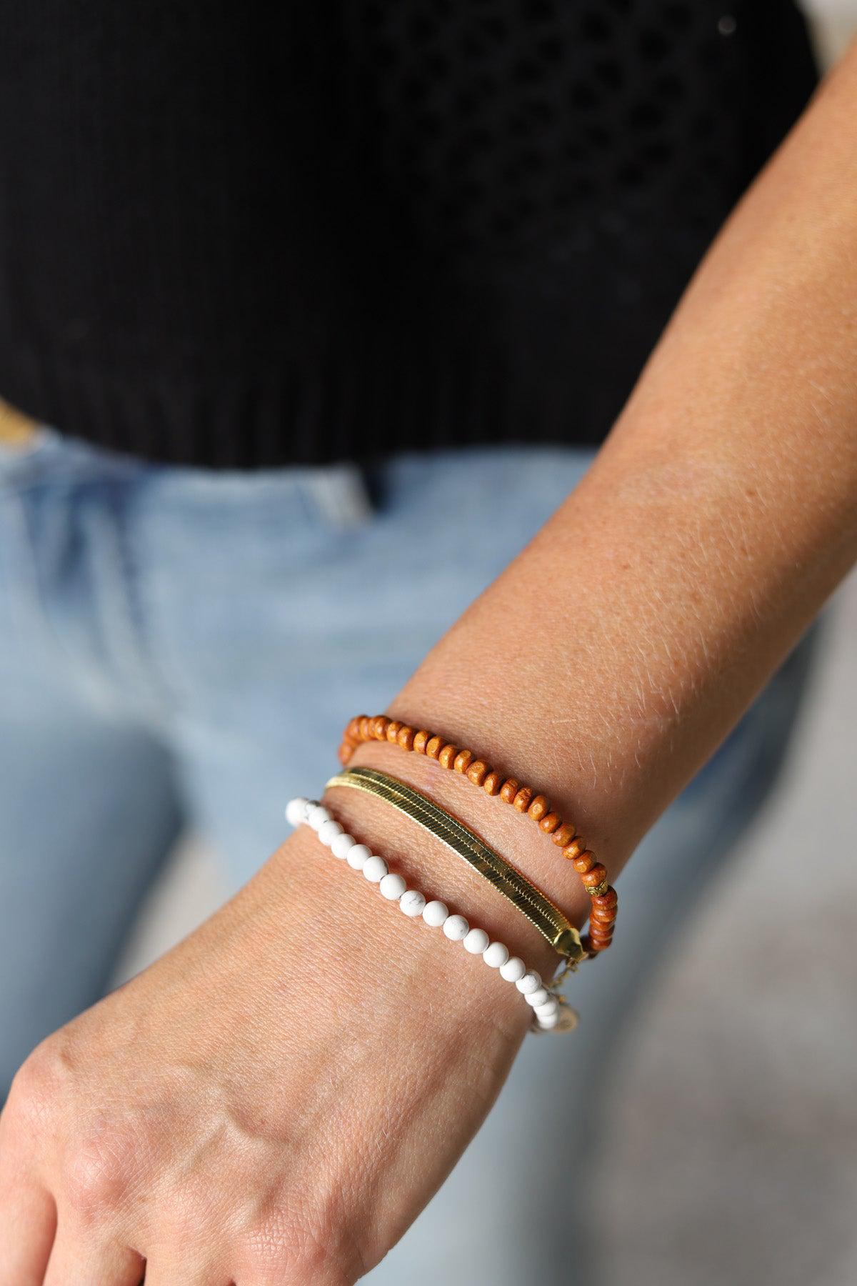 Gemstone + Wood Duo Diffuser Bracelet - Howlite/Sandalwood