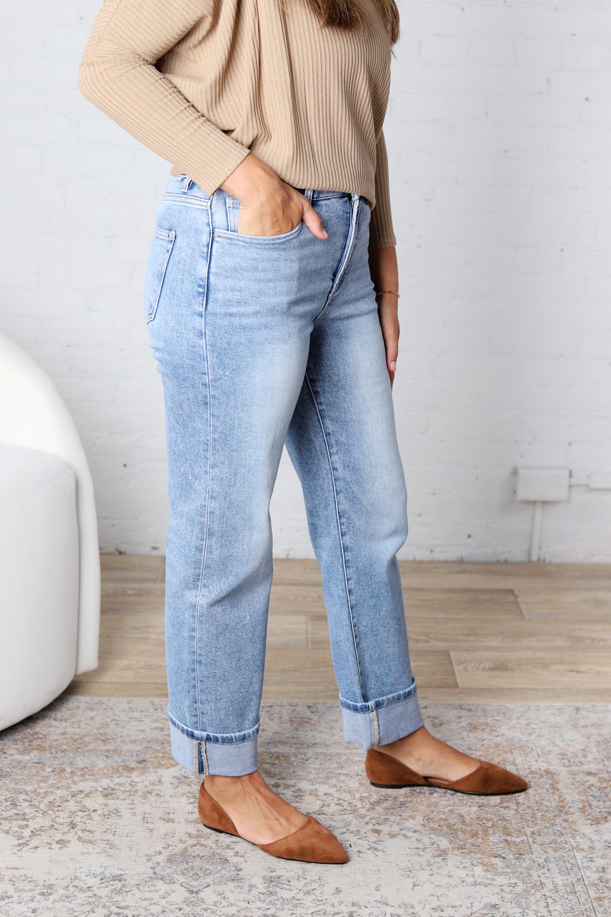 Greer Straight Crop Cuff Jeans - Risen Jeans
