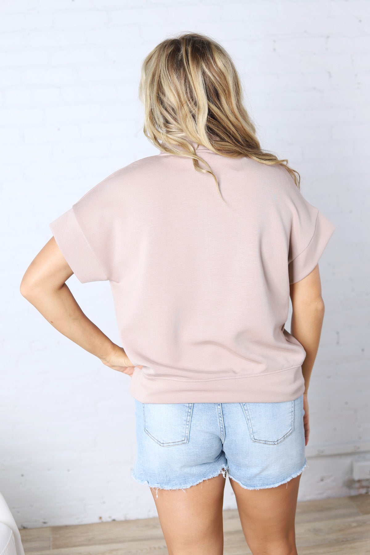 Haislee Modal Luxe Quarter Zip Short Sleeve Top - Light Mocha