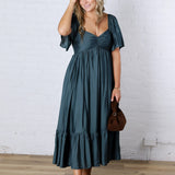 Winslet Willow Sweetheart Smocked Midi Dress