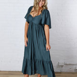 Winslet Willow Sweetheart Smocked Midi Dress