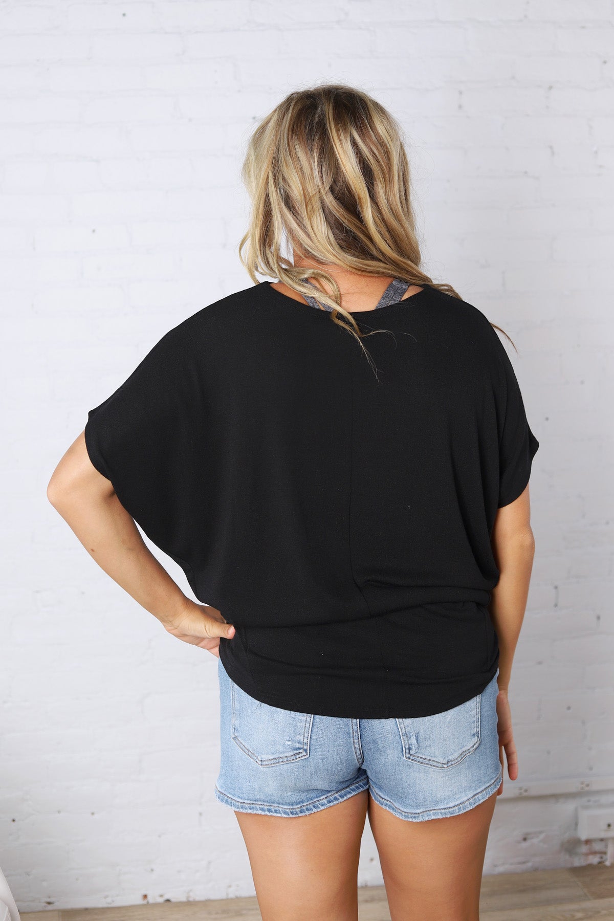 Jadin Dolman Sleeve Boat Neck Top - Black
