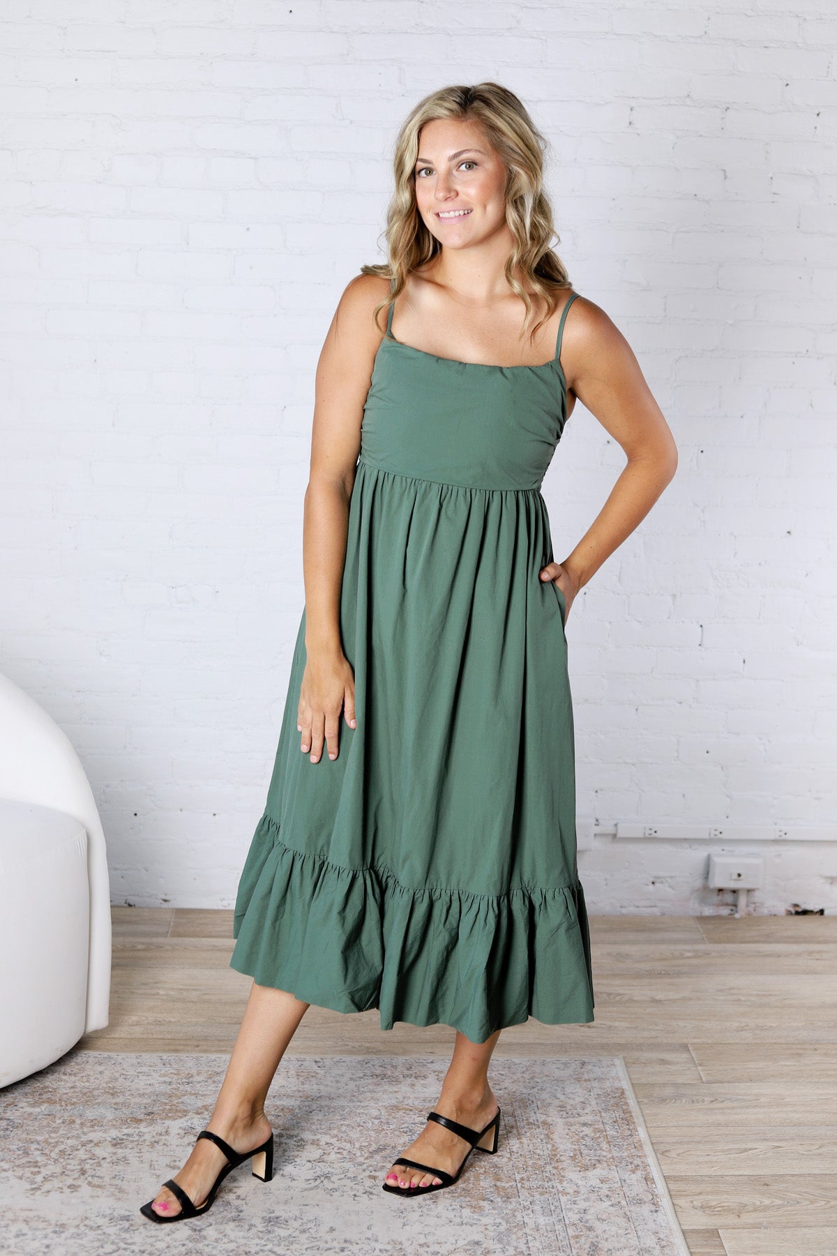 Jiselle Shirring Top Tiered Midi Dress
