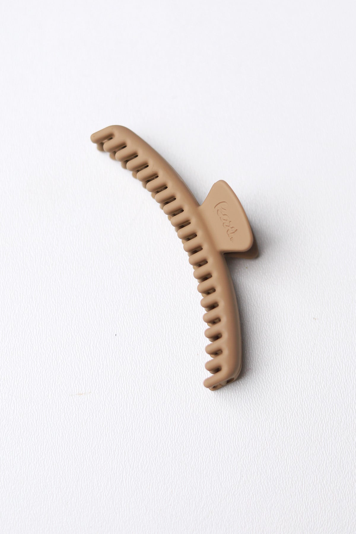 KAXI Midi Hold Everything Claw - Matte Lt Brown