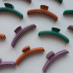 KAXI Midi Hold Everything Claw - Plum