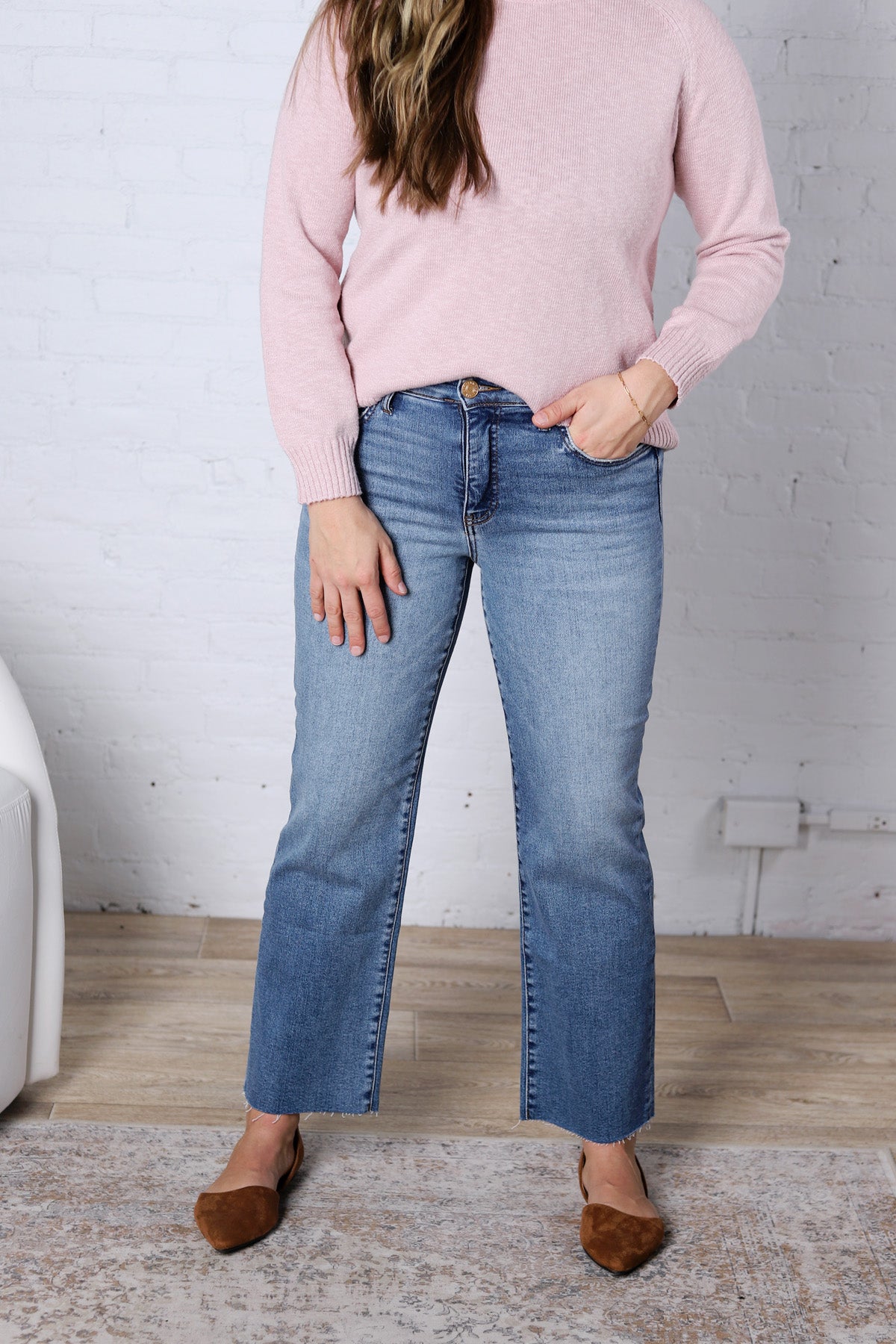 KUT Avery Straight Leg Raw Hem - Building Wash FINAL SALE