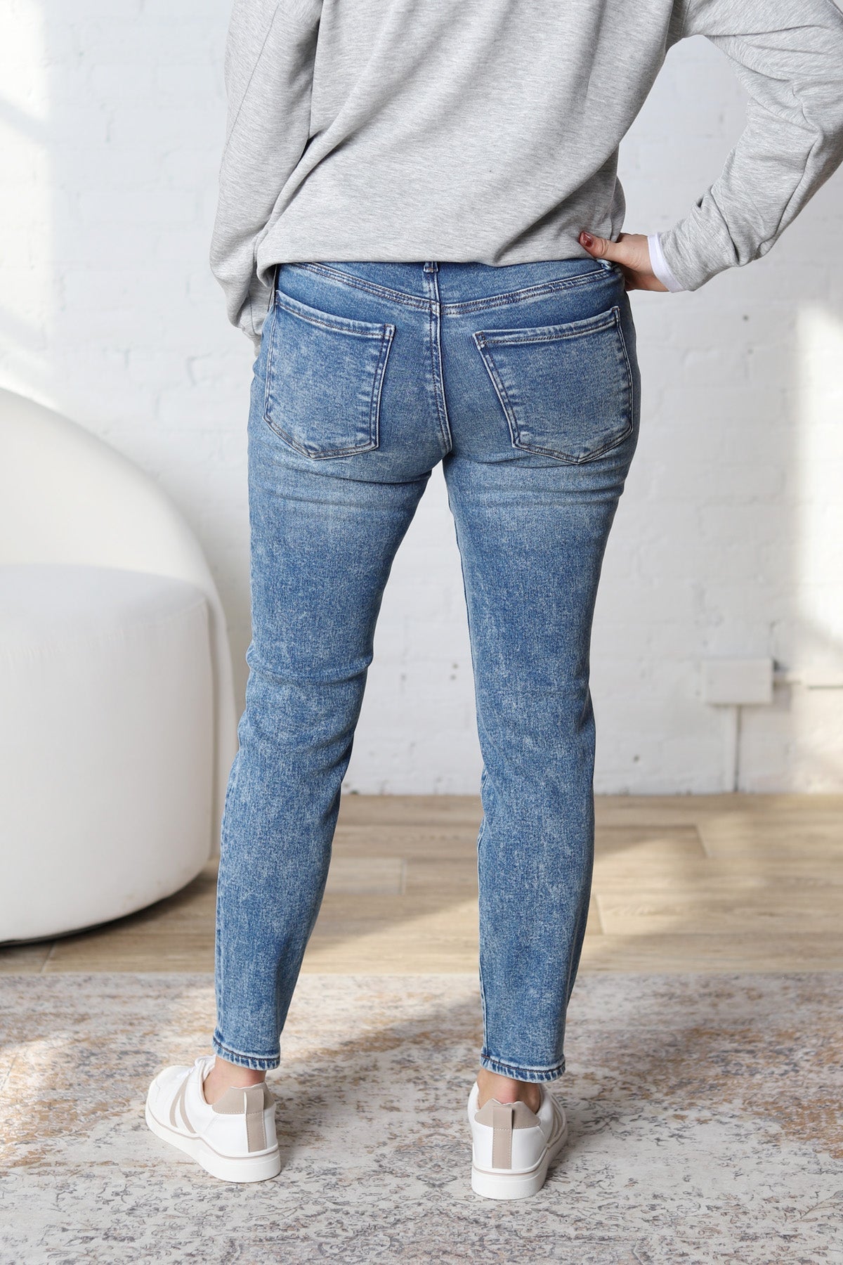 KUT Charlize Cigarette Leg Regular Hem Denim - Strong - FINAL SALE