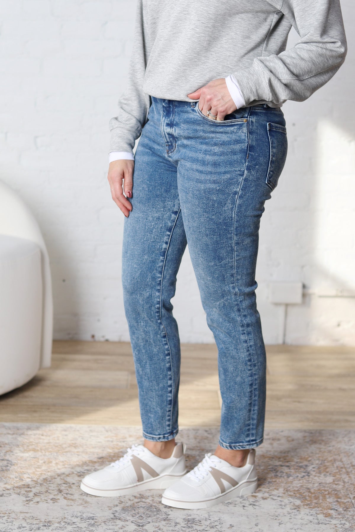 KUT Charlize Cigarette Leg Regular Hem Denim - Strong - FINAL SALE