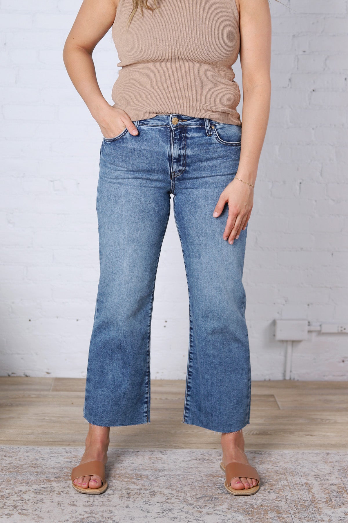 KUT Charlotte Wide Leg with Raw Hem - Star Wash