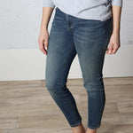 KUT Connie Ankle Skinny Mid Rise - Documented Wash