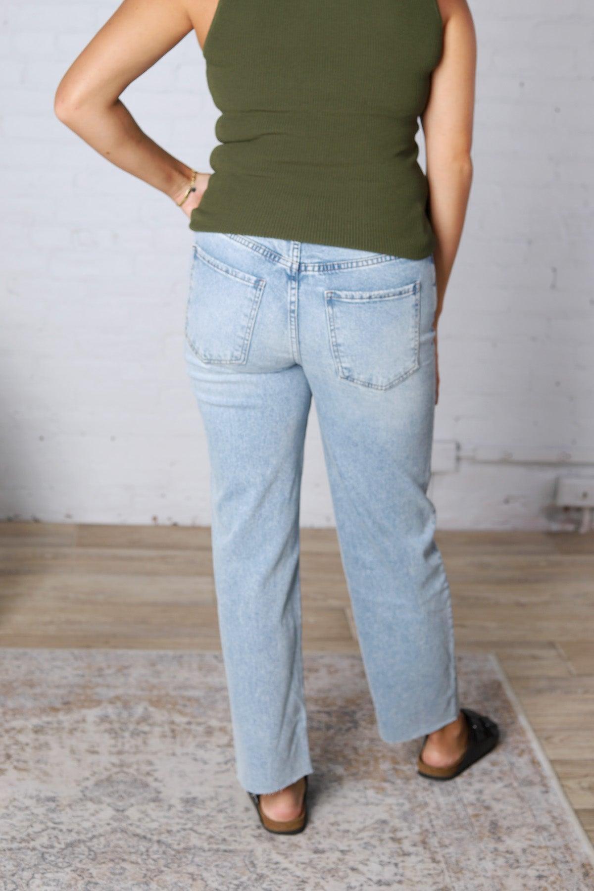 KUT Fay Ankle Straight Leg Denim - Unite Wash FINAL SALE