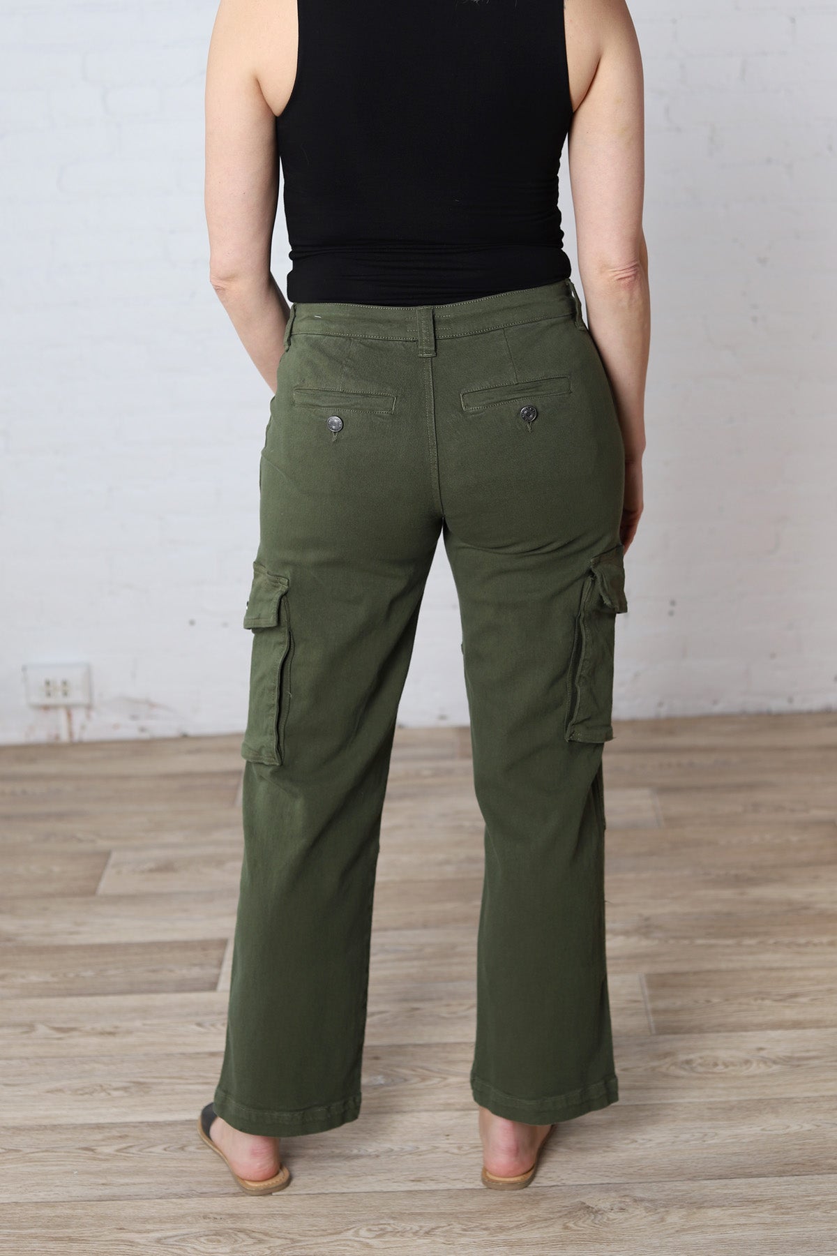 KUT Pattie Straight Leg Cargo Front Pocket Pants - FINAL SALE