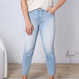 KUT Rachael Mom Jean w/ Raw Hem - Performance