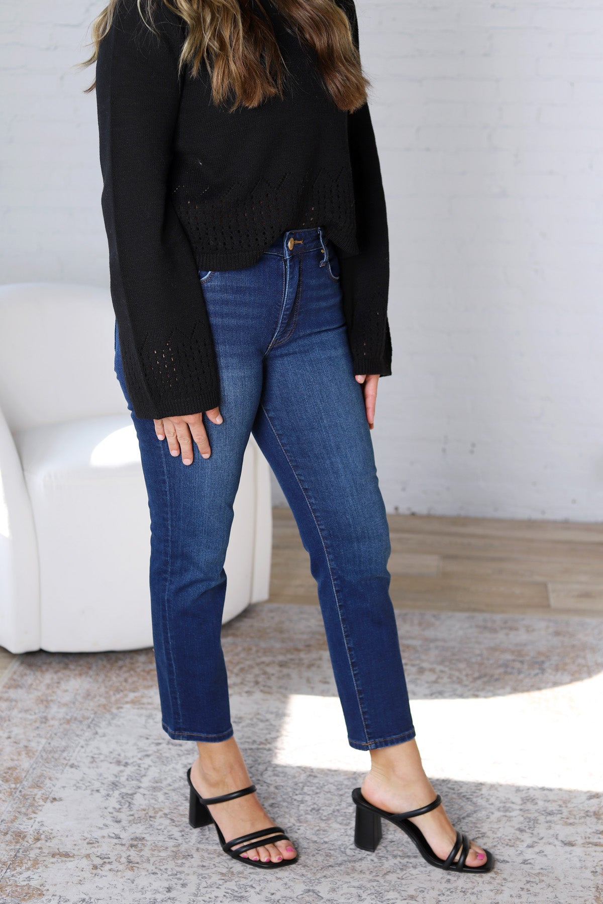 KUT Reese Ankle Straight Regular Hem Denim - Attain