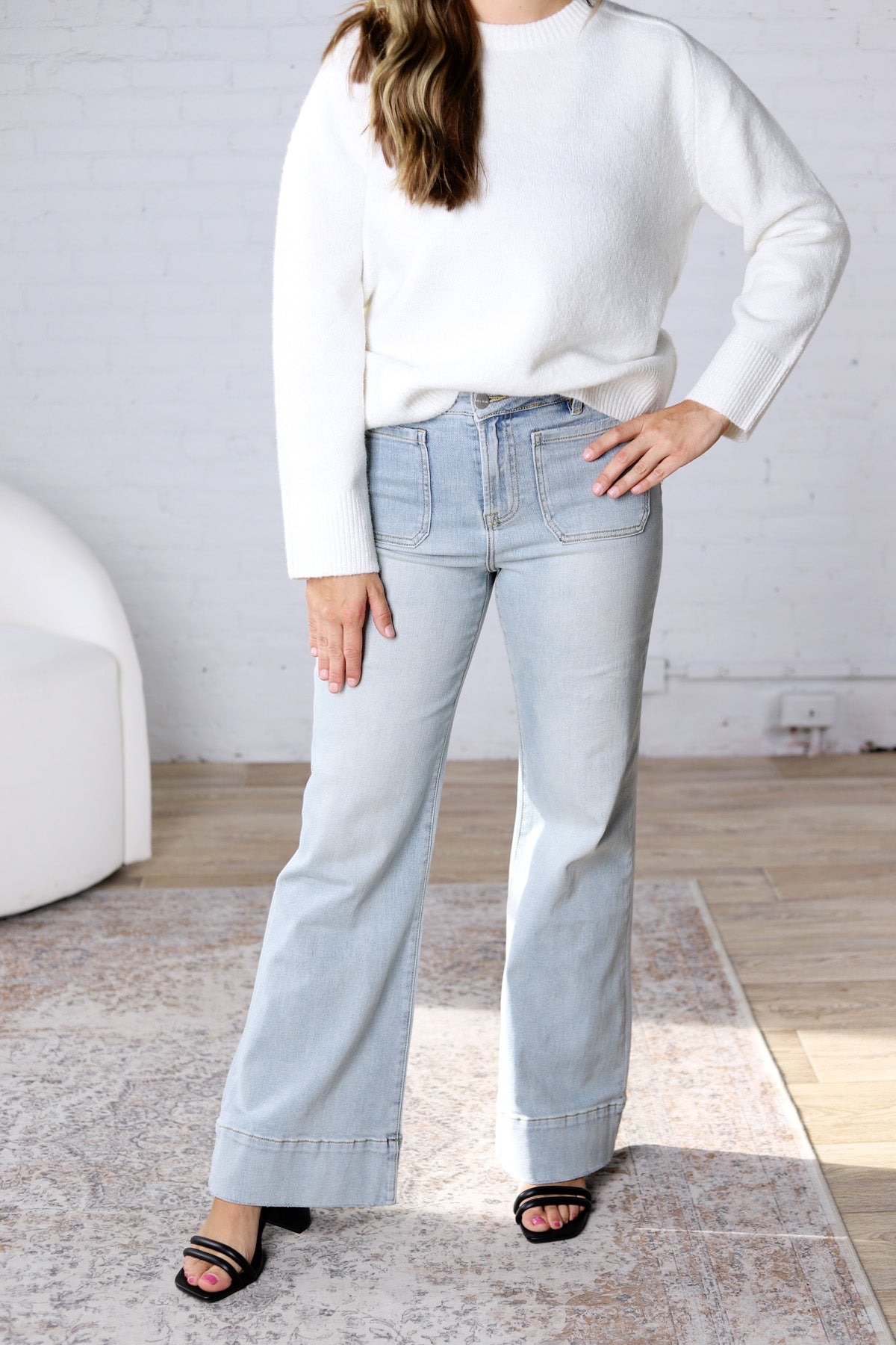 Kaelyn High Rise Wide Leg with Patch Pocket