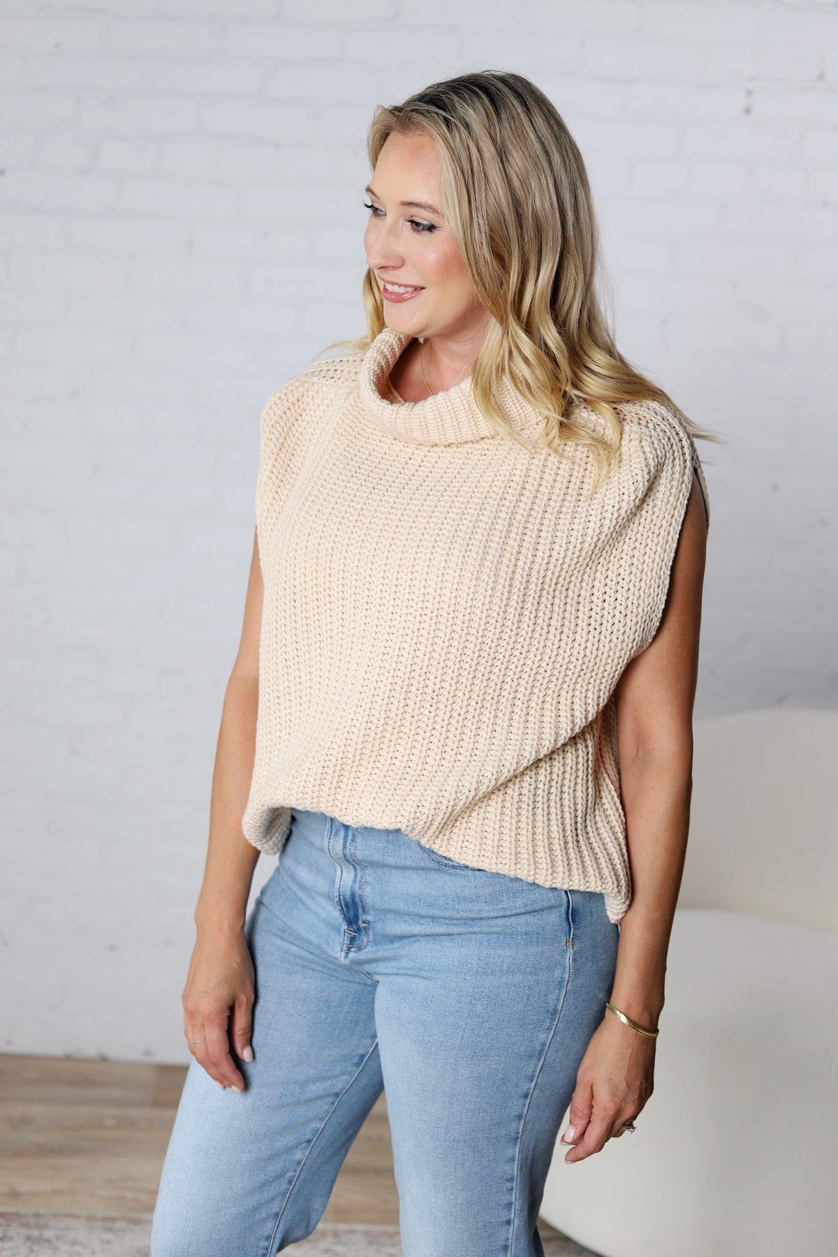 Kaylee Turtleneck Sweater Top - Natural