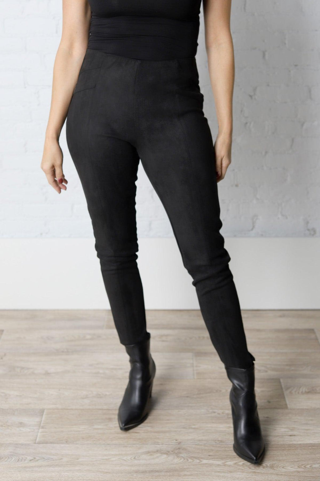 Rayne Mid Rise Jogger Pants - Java – Gallery 512 Boutique