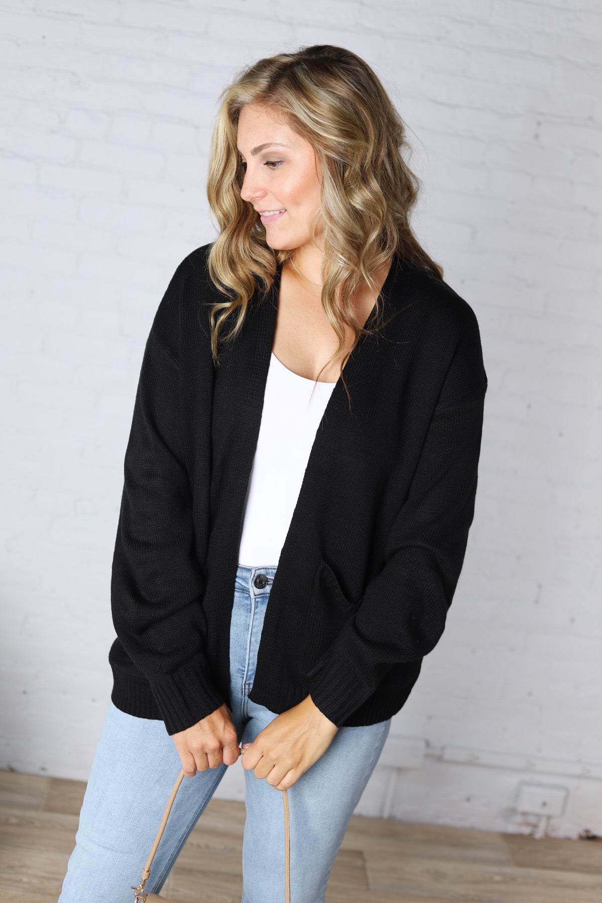 Lainey Oversized Cardigan Sweater - Black