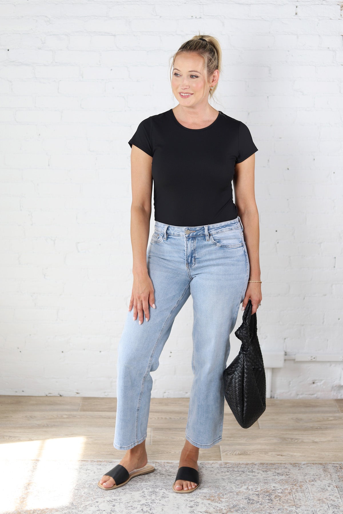 Leann Mid Rise Crop Dad Jean - Deference