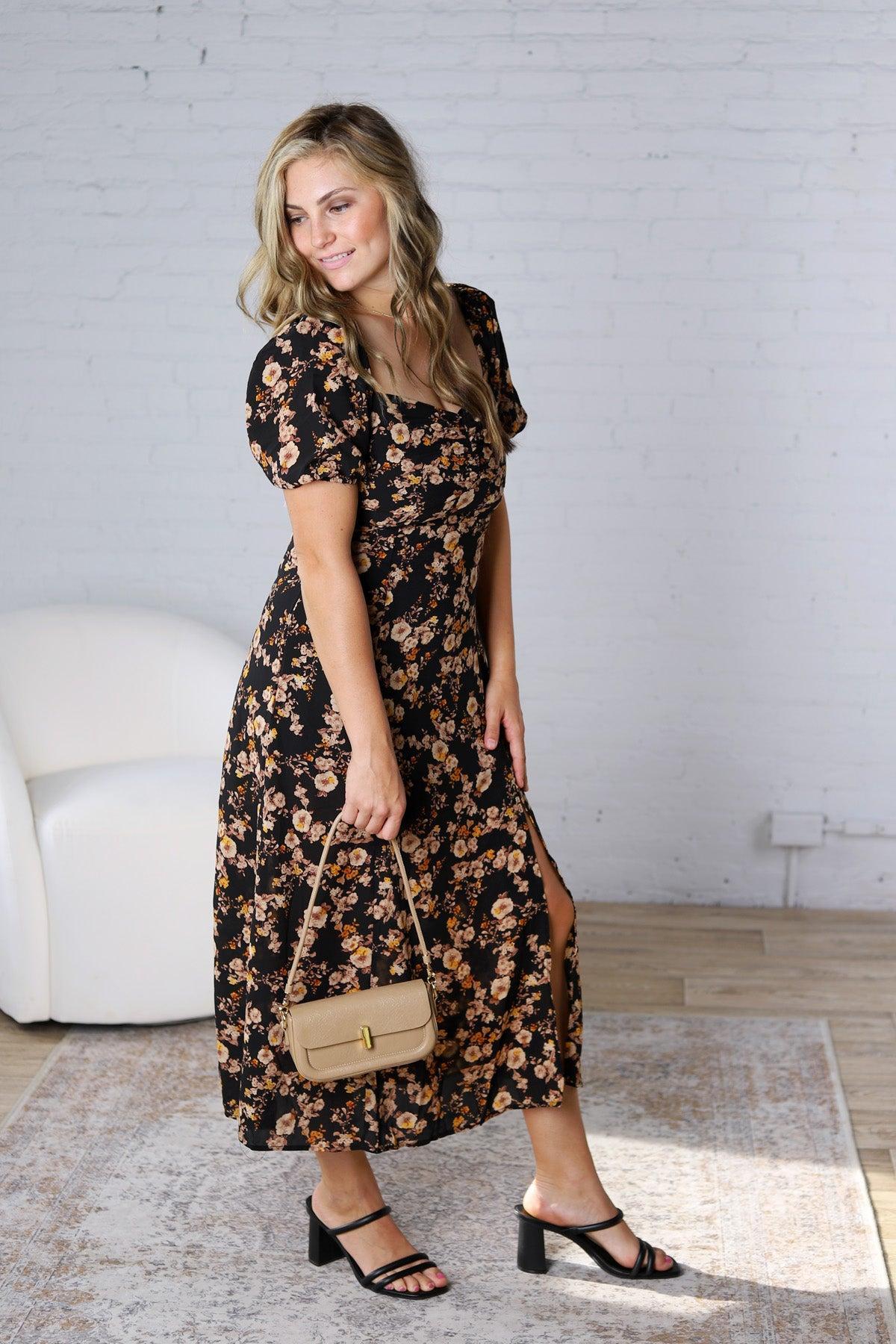 Lilith Sweetheart Neck Maxi Dress