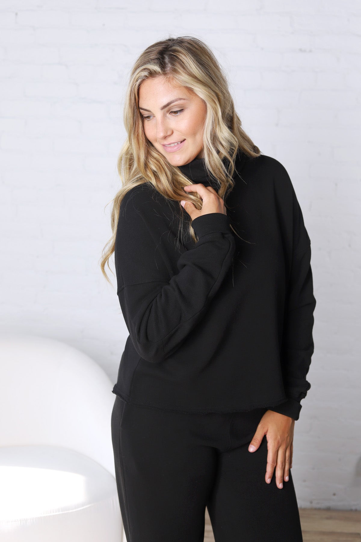 Logan Lounge Long Sleeve Turtleneck - Black