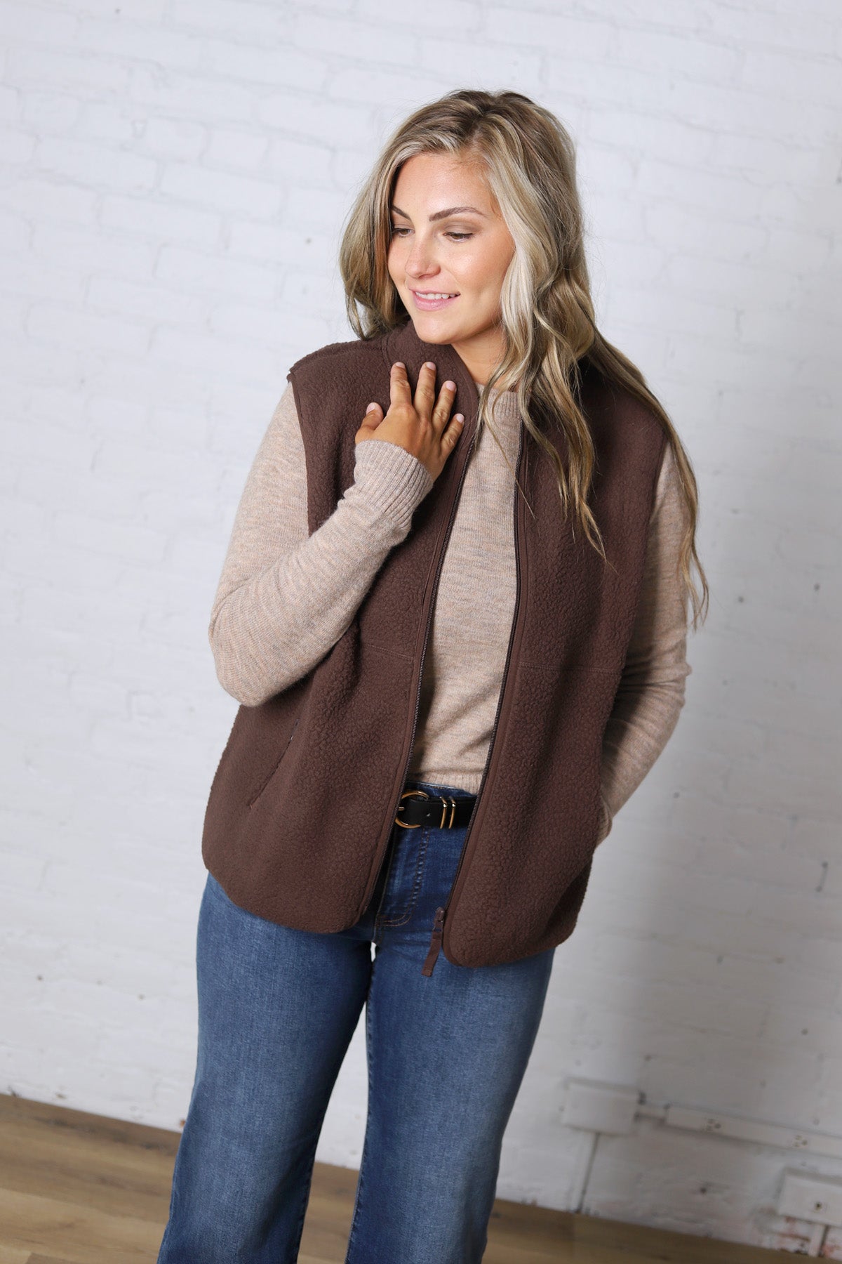 Louisa Sherpa Fleece Zipper Mock Neck Vest - Espresso