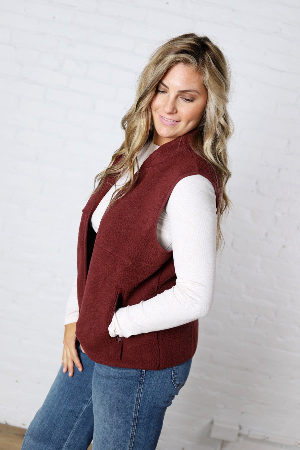 Louisa Sherpa Fleece Zipper Mock Neck Vest - Wine