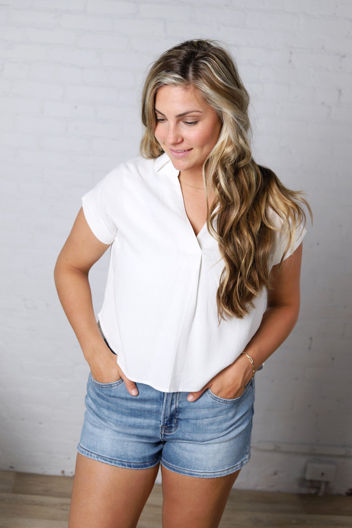 Mandi Collared Split Neck Cuff Sleeve U Hem Linen Top - White FINAL SALE