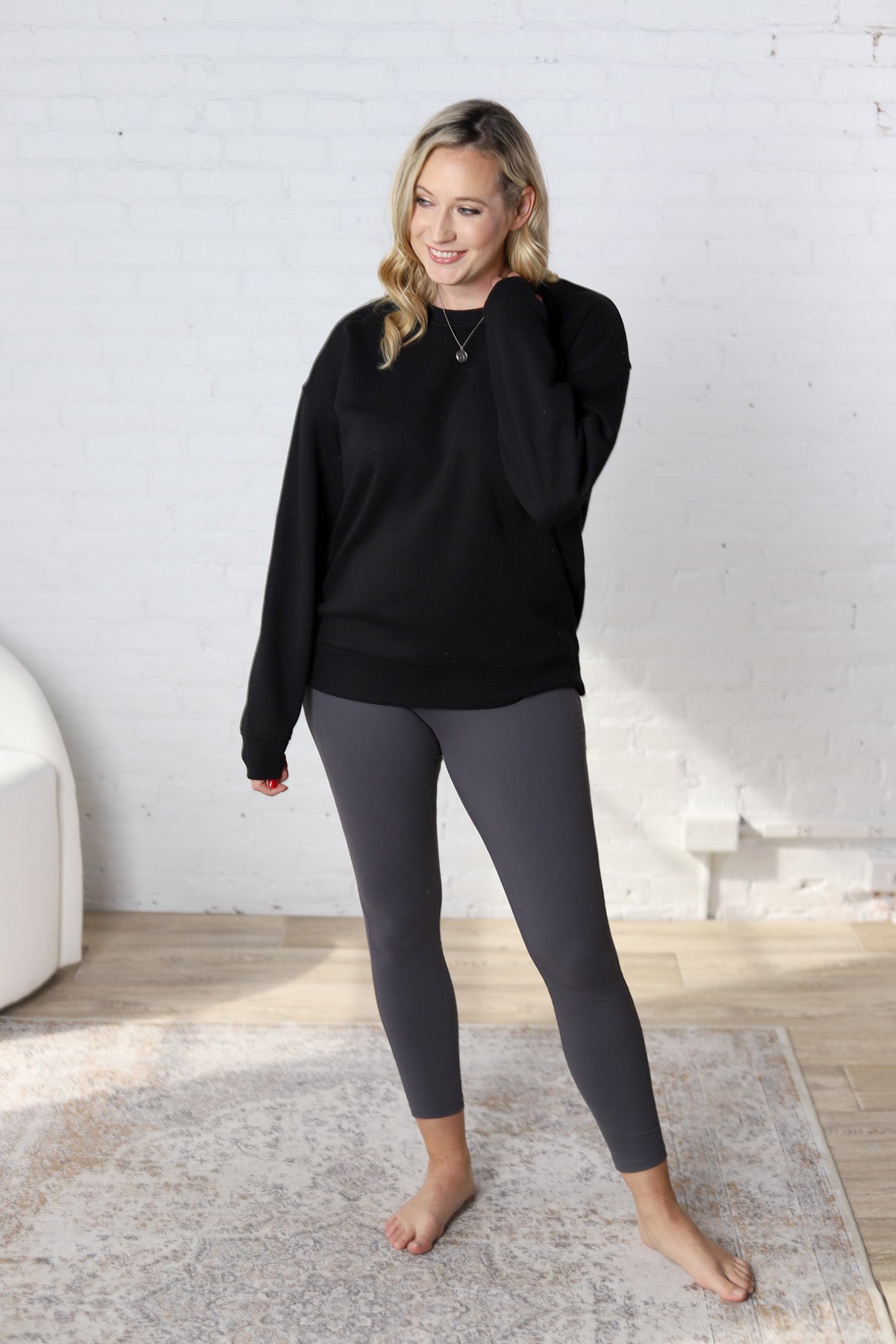 Maris Oversized Fleece Sweatshirt - Black