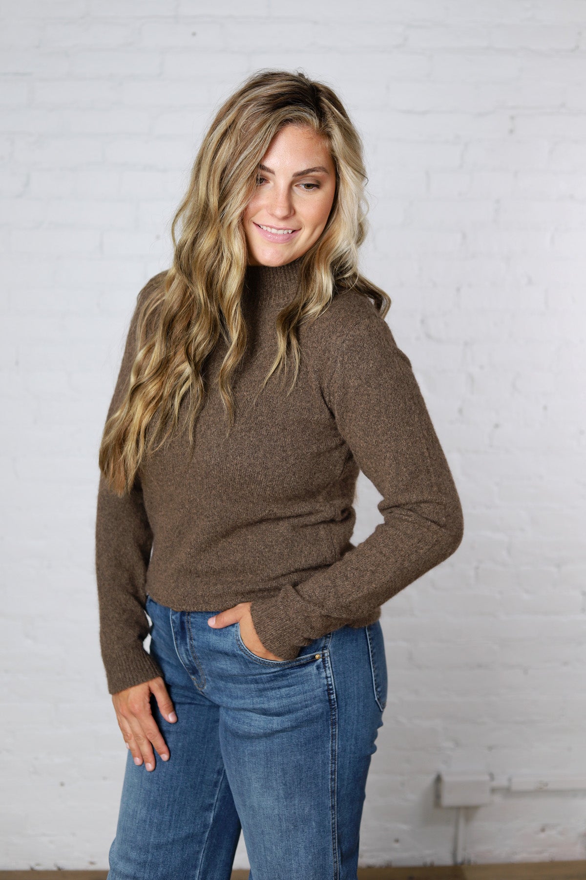 Maven Mock Neck Sweater - Brown