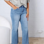 Maya Cropped Wide Jeans - Medium Wash