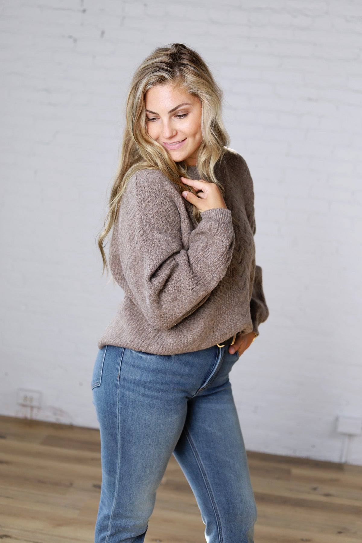 Milan Balloon Sleeve Cable Knit Sweater - Mocha