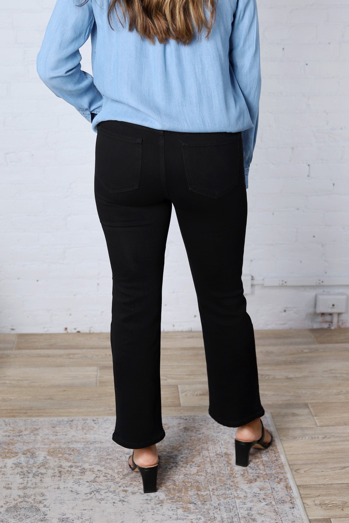 Monroe Black Crop Straight Jeans - Risen Jeans