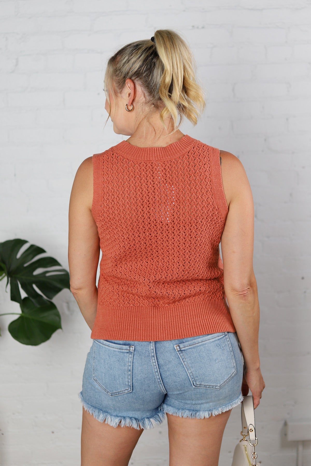 Nita Crochet Sleeveless Knit Sweater - Rust