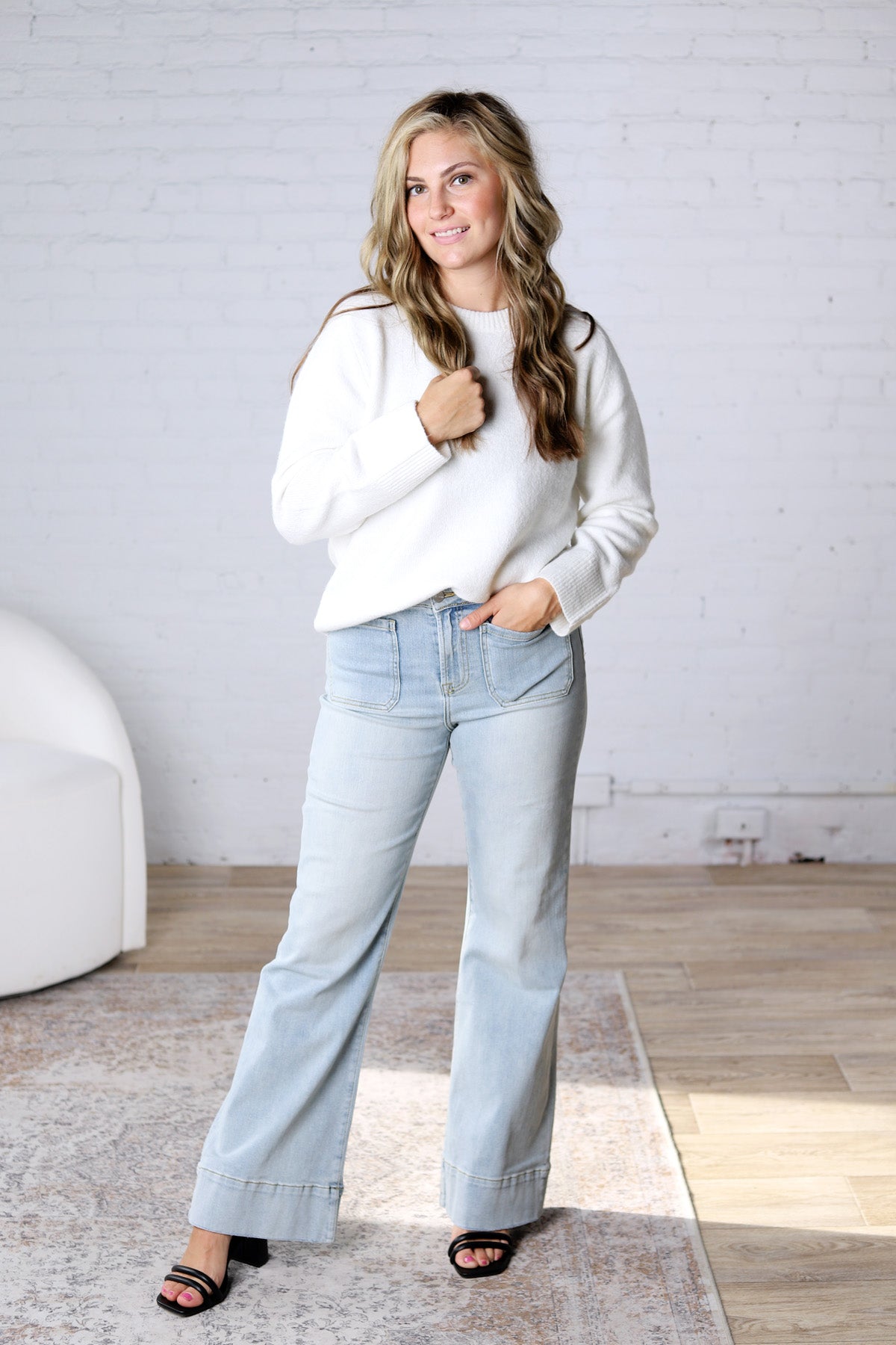 Noemie Relaxed Fit Everyday Sweater - White