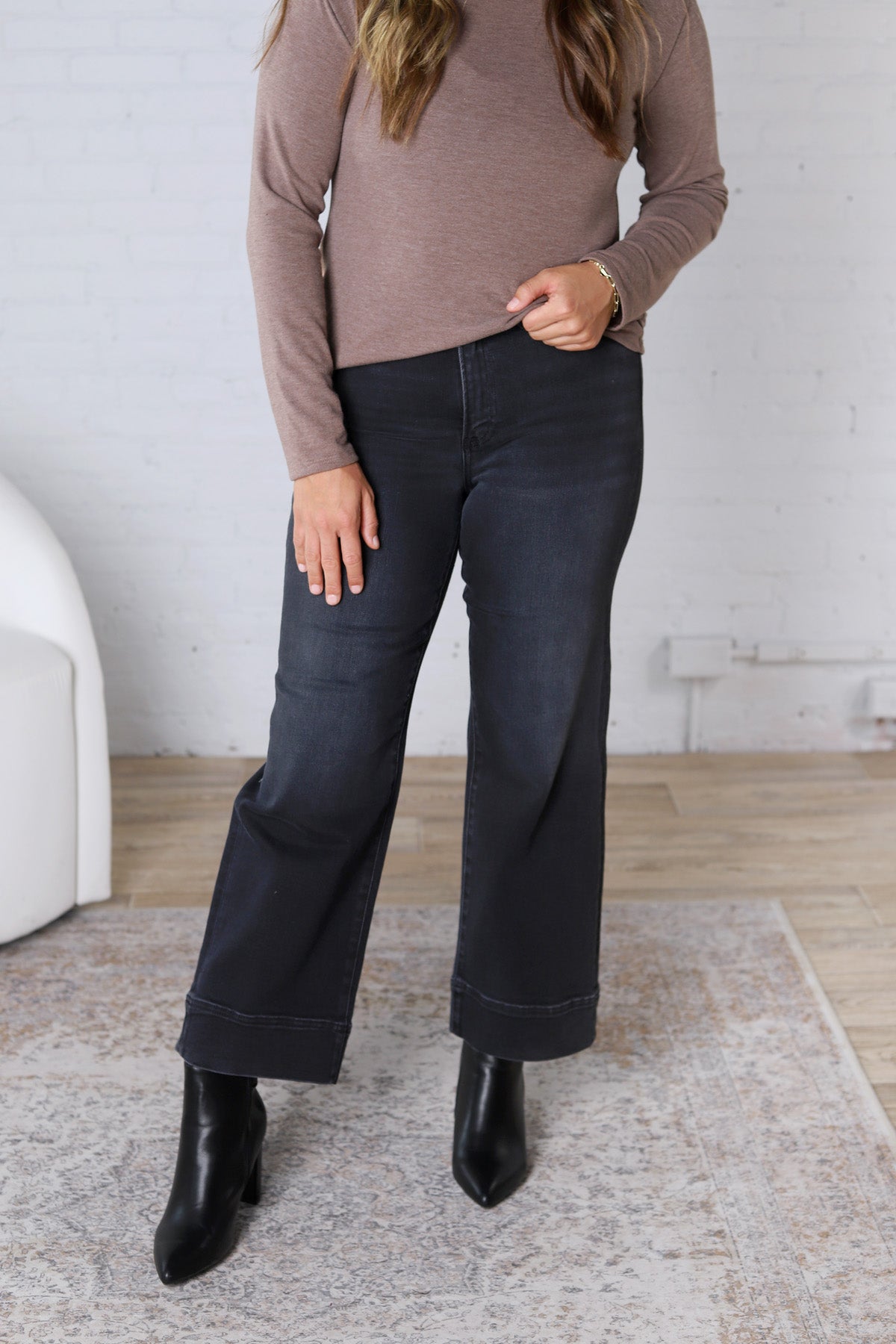 Nori Wash Black Wide Leg - Risen Jeans SALE