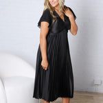 Nova Flutter Sleeve Midi Dress - Black