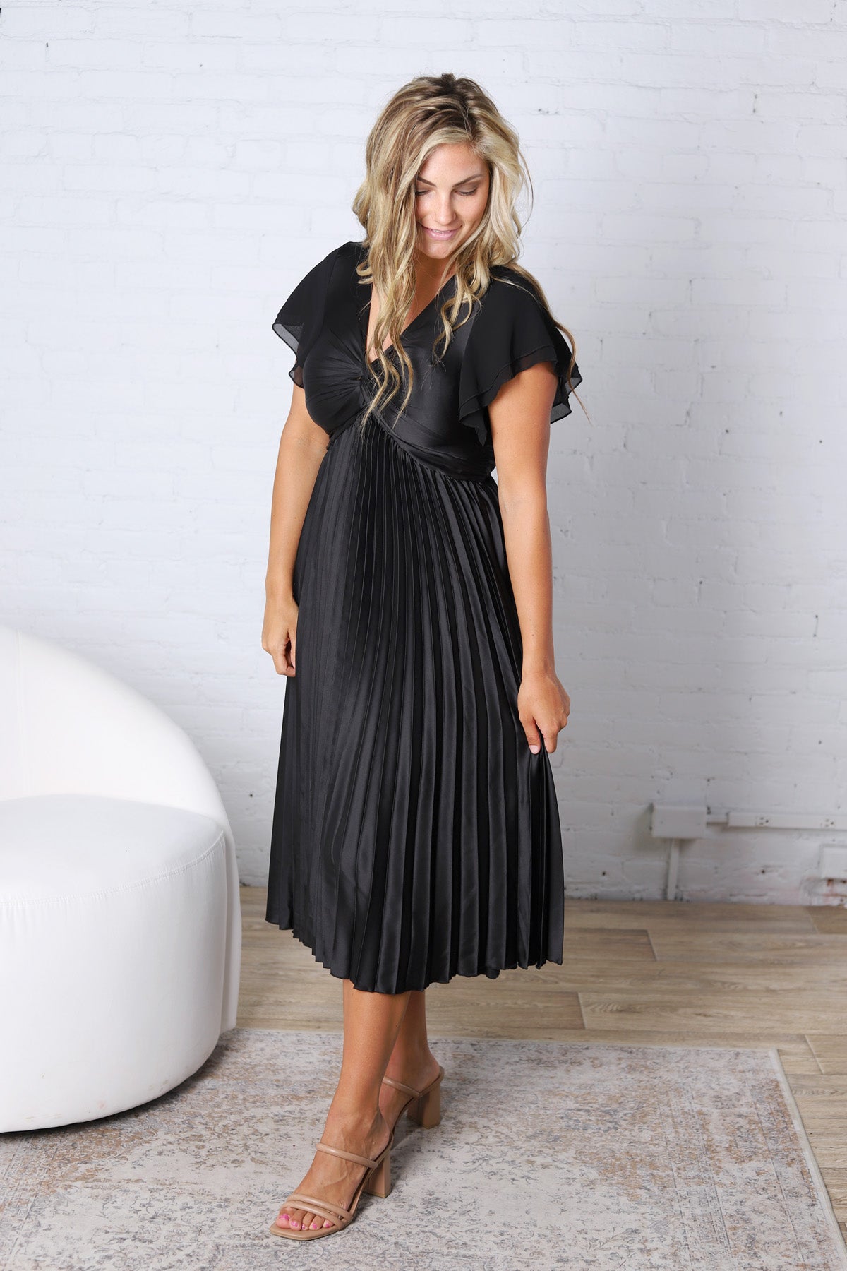 Nova Flutter Sleeve Midi Dress
