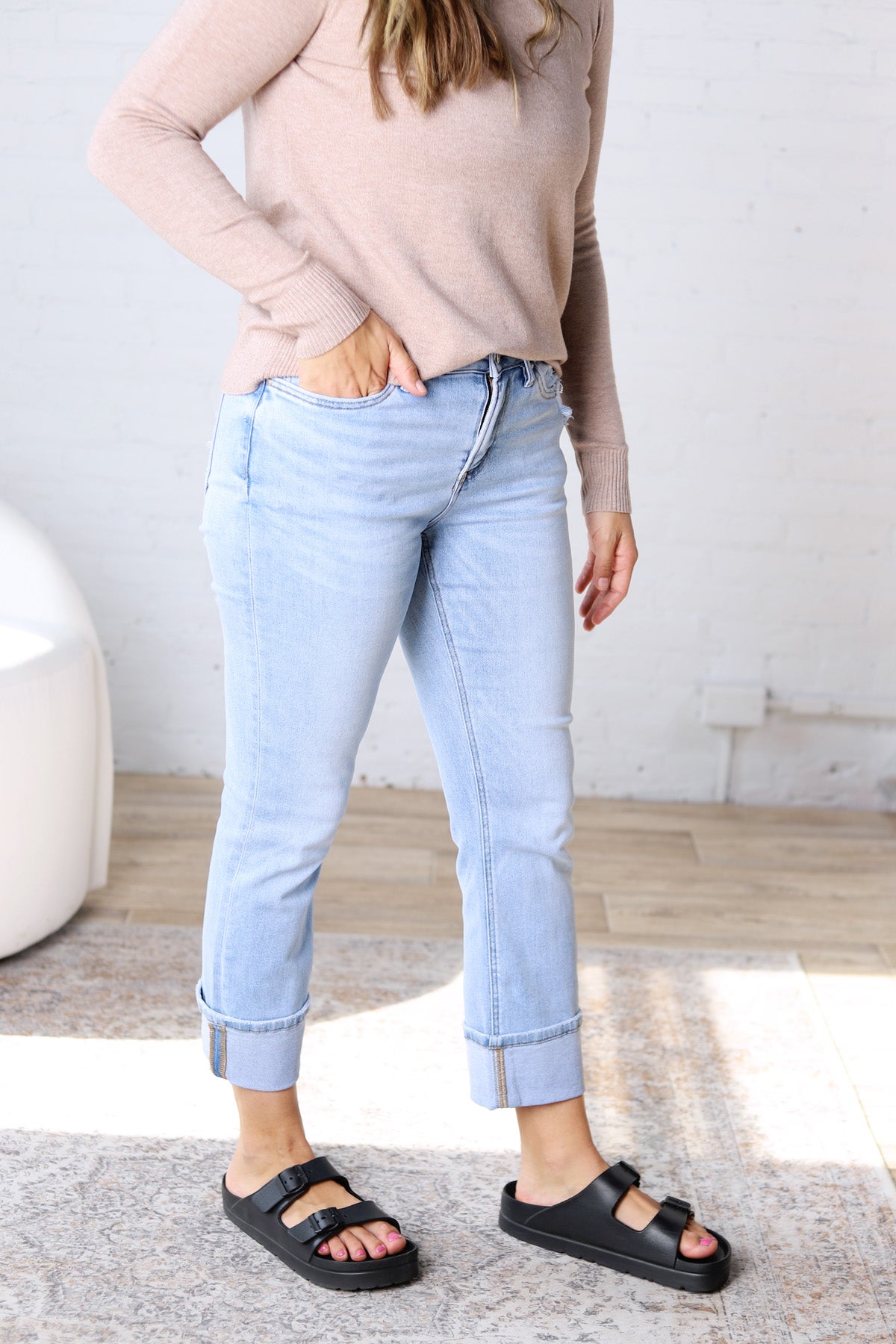 Novara Mid-Rise Cuffed Straight Leg - Light Beach Blue - FINAL SALE