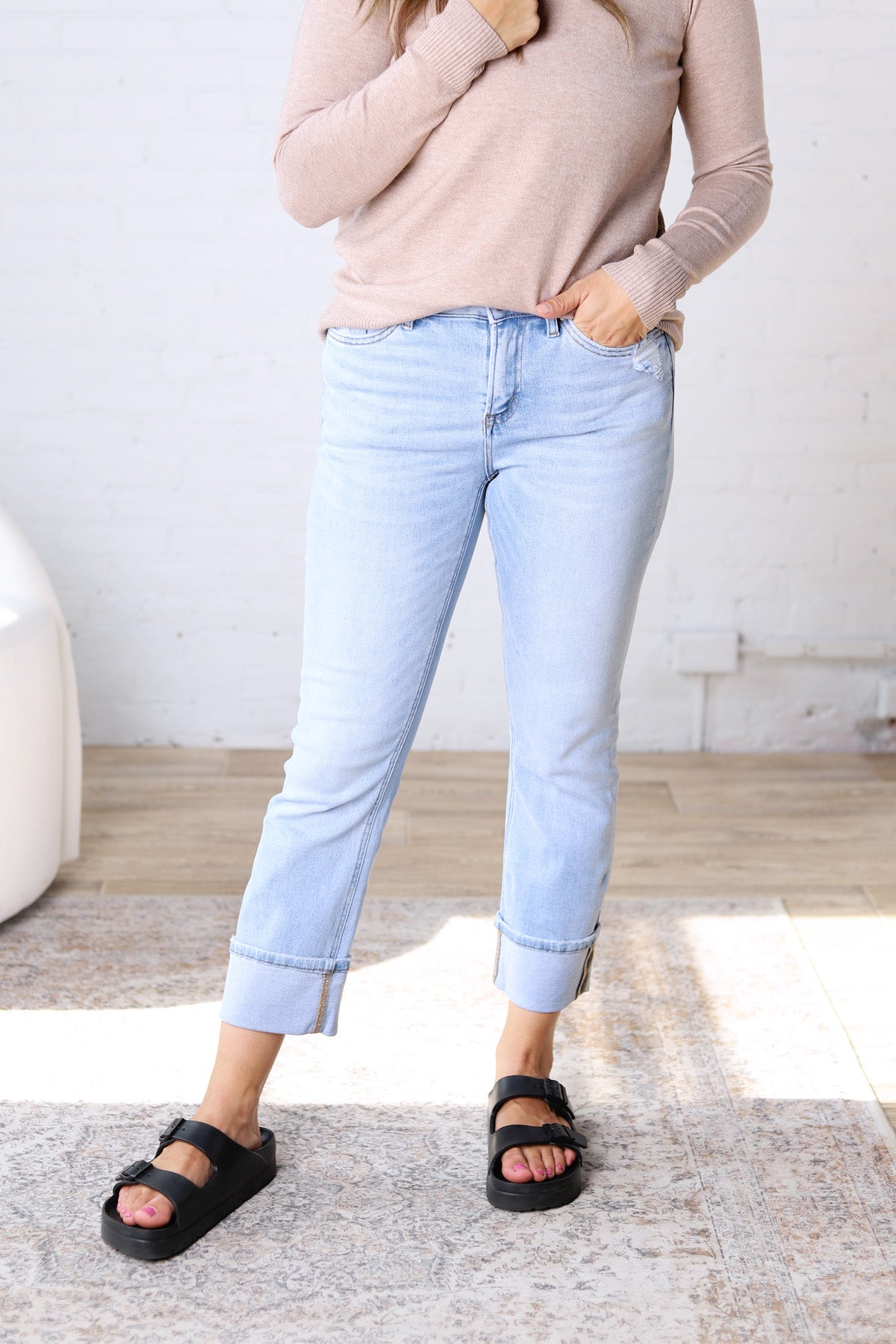 Novara Mid-Rise Cuffed Straight Leg - Light Beach Blue - FINAL SALE