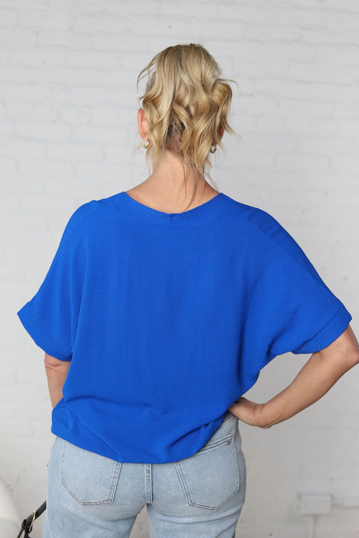 Novella Solid V Neck Boxy Top - Royal