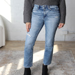 Oliver High Rise Slim Straight Crop Jeans - Conveniently