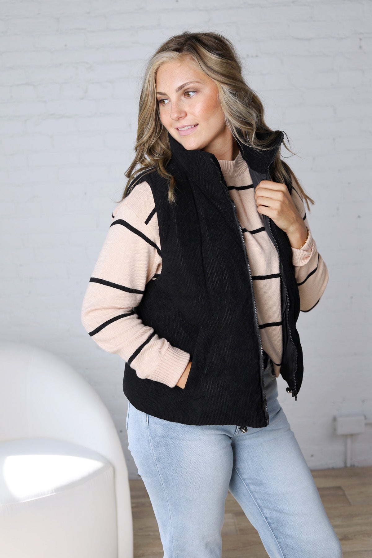 Piper Corduroy Puffer Vest - Black