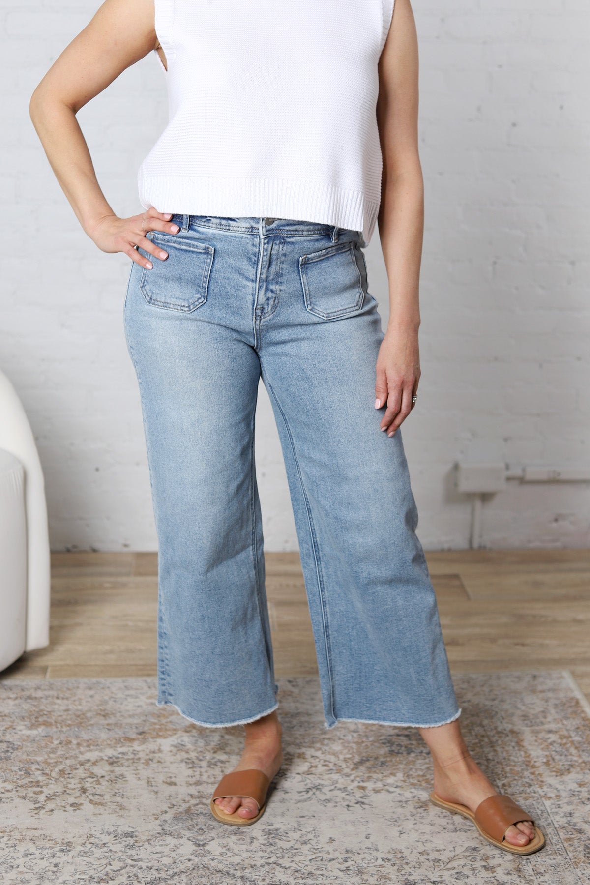 Quinnley Cropped Wide Leg Denim - Lt. Wash