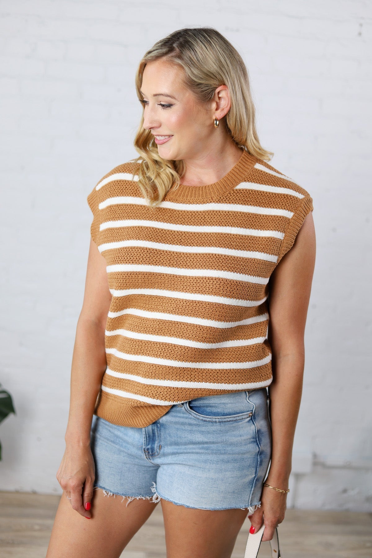 Remy Striped Sweater Vest - Camel/Ivory